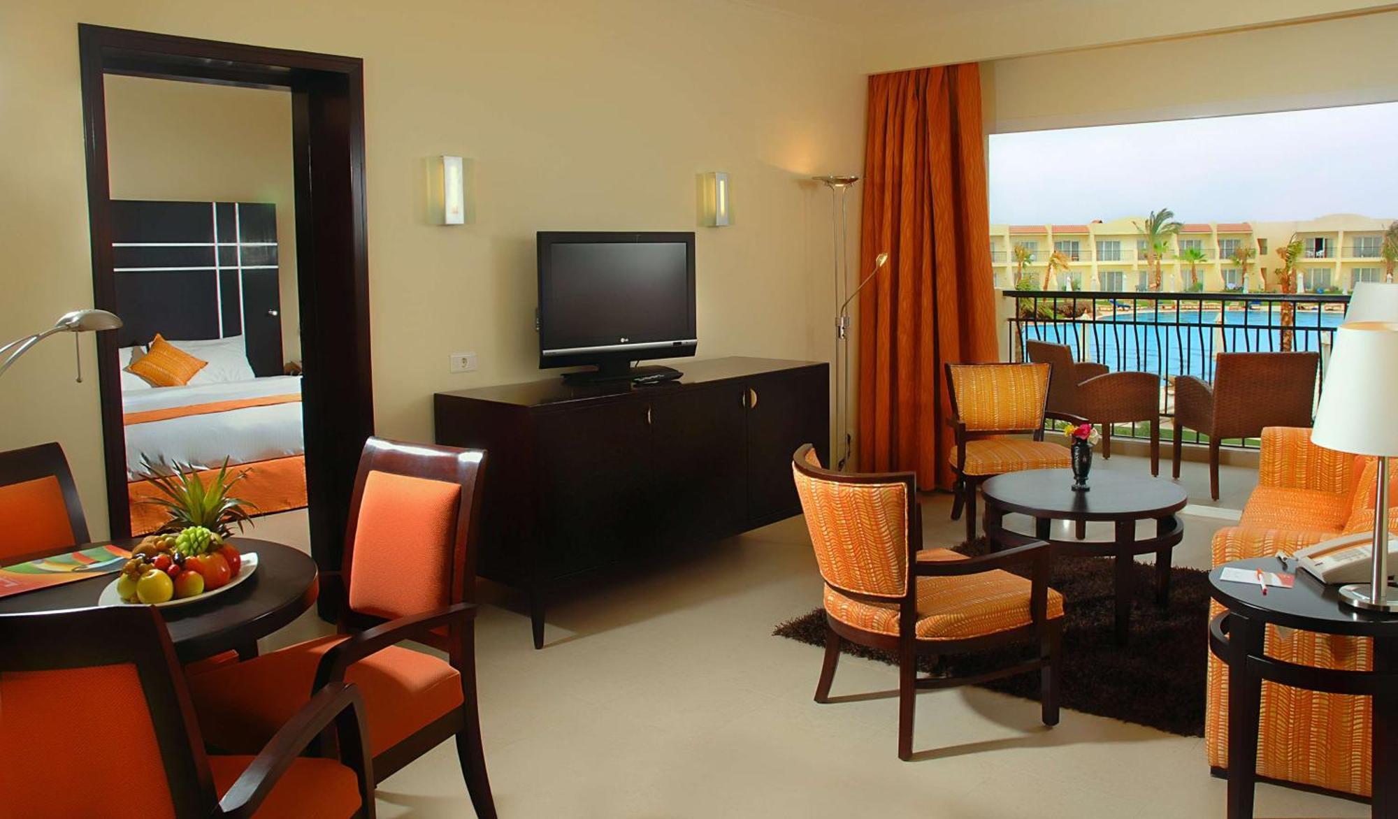 Doubletree By Hilton Sharks Bay 4*