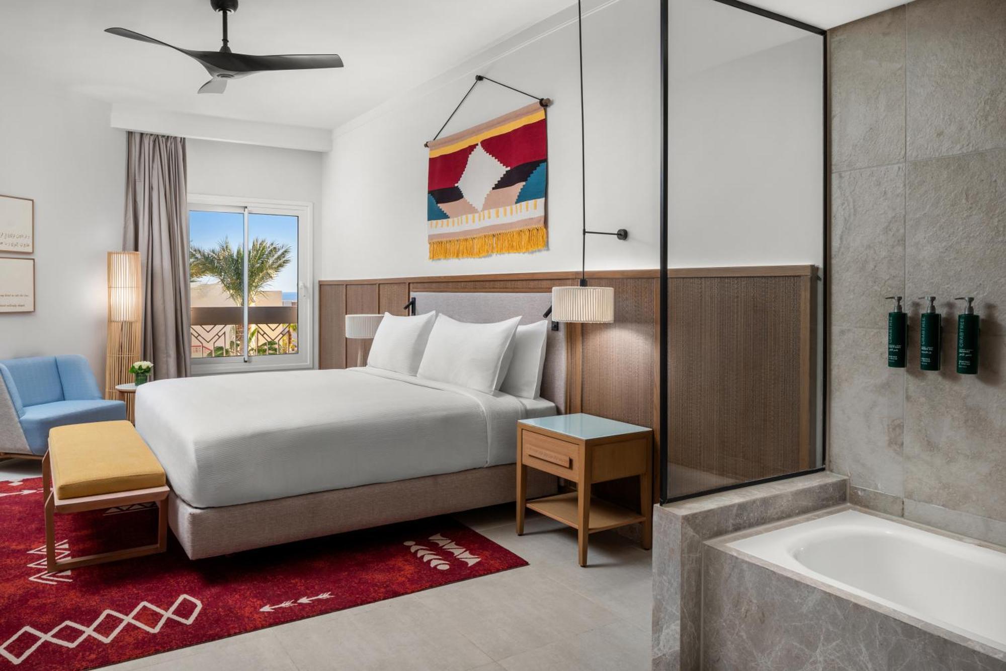 Doubletree By Hilton Sharks Bay Resort 4*