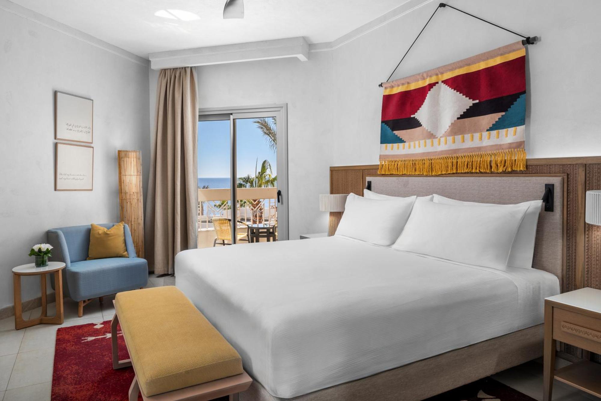 Doubletree By Hilton Sharks Bay Resort
